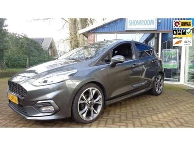 Grijs Occasion 2018 Ford Fiesta ST-Line Hatchback | € 9.500 (Duur)