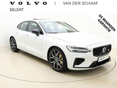 Wit Occasion 2024 Volvo S60 Sedan | € 49.800 (Duur)