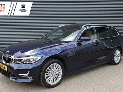 BMW 330e
