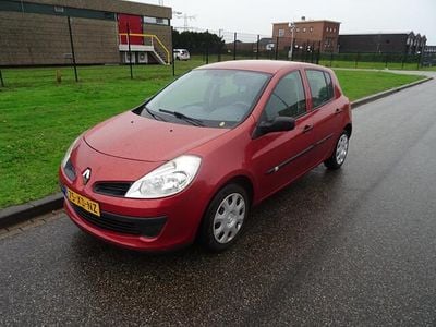 Renault Clio II