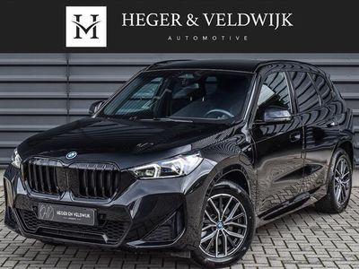 tweedehands BMW X1 30e xDRIVE | M-SPORT | COMFORT ACCESS | SHADOW-LINE | AMBIANCE INTERIEUR | SPORT STOELEN | ADAPTIVE LED | DAB+ | WIDESCREEN |