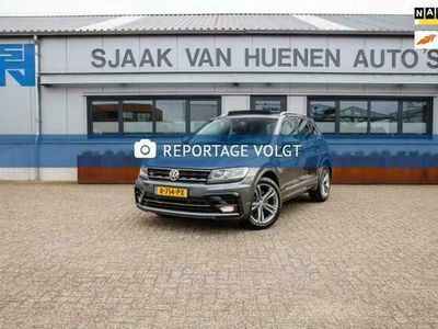 Grijs Occasion 2017 VW Tiguan Highline SUV | € 33.949