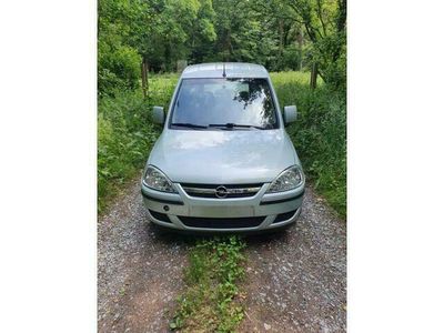 Occasion Opel Combo Essentia 75 PK (55 kW) 2009 Grijs MPV