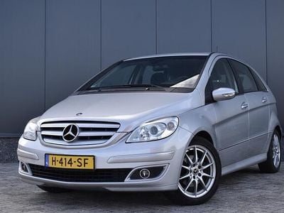 Mercedes B200