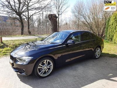 Occasion BMW 320 Sport Line 170 PK (125 kW) 2013 Zwart Sedan