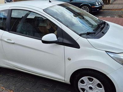Wit Gebruikt 2012 Ford Ka Hatchback | € 3.250 (Eerlijke prijs)