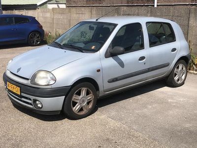Renault Clio II