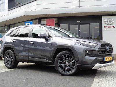 Grijs Gebruikt 2023 Toyota RAV4 SUV | € 42.950 (Iets duurder)