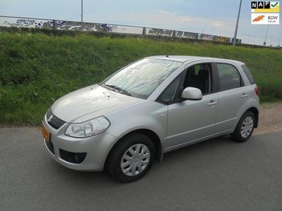 tweedehands Suzuki SX4 SX41.6 benzine AUTOMAAT airco lmv trekhaak