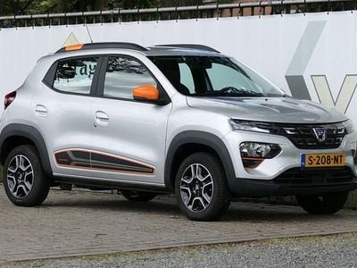 Occasion Dacia Spring Comfort Plus 33 kW (45 PK) 2021 Zilver Hatchback