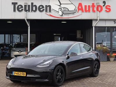 Zwart Occasion 2020 Tesla Model 3 Standard Range Sedan | € 17.985 (Goede deal)