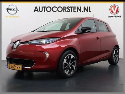 Rood (metallic) Occasion 2019 Renault Zoe LIMITED Hatchback | € 8.745 (Eerlijke prijs)