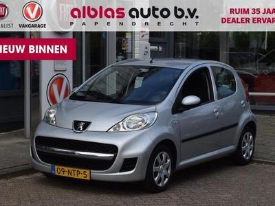 tweedehands Peugeot 107 1.0-12V Millesim 200|5-drs|airco|lage km