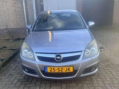Occasion Opel Vectra Executive 155 PK (114 kW) 2006 Grijs Hatchback