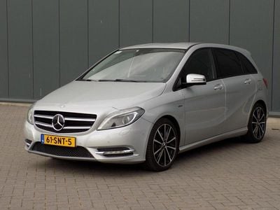 Mercedes B180