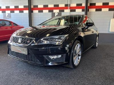 Zwart Gebruikt 2016 Seat Leon FR Hatchback | € 13.750 (Iets duurder)