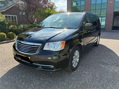 Zwart Gebruikt 2015 Chrysler Town & Country MPV | € 15.450
