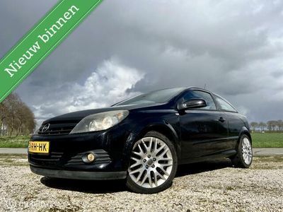 tweedehands Opel Astra GTC 1.8 Sport, BJ 2004, Navi, 18 Inch Velgen, APK