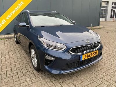 Blauw (metallic) Gebruikt 2020 Kia Ceed Sportswagon Stationwagen | € 14.399 (Goede deal)