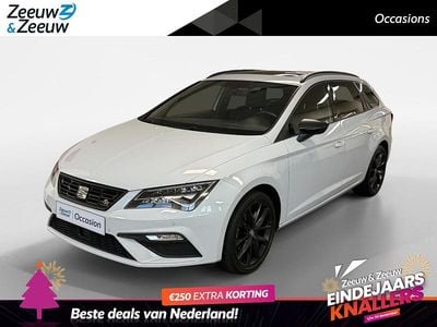 Dynamic grey Gebruikt 2020 Seat Leon ST Style Stationwagen | € 19.935