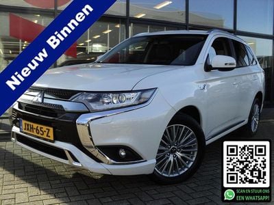Occasion Mitsubishi Outlander Intense 240 PK (176 kW) 2020 Wit SUV
