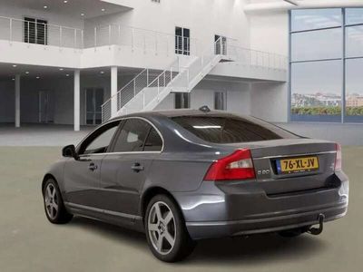 Volvo S80