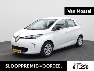 Occasion Renault Zoe Life 68 kW (93 PK) 2019 Wit Hatchback