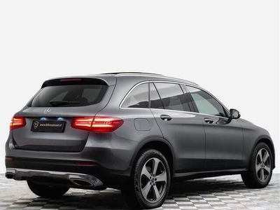 tweedehands Mercedes GLC250 4MATIC Bnss Solution Plus Upgrade Ed. (panodak,navi,sfeerverlichting,LED,burmester,stoelverw)