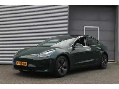 Rood Gebruikt 2019 Tesla Model 3 Long Range AWD Sedan | € 21.999 (Goede deal)