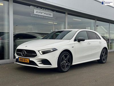 Wit Occasion 2020 Mercedes A250 Business Hatchback | € 27.450 (Eerlijke prijs)