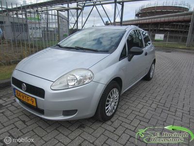Occasion Fiat Grande Punto 84 PK (61 kW) 2011 Grijs Hatchback