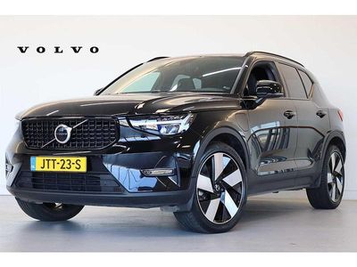 Zwart Occasion 2023 Volvo XC40 Plus SUV | € 37.900 (Iets duurder)