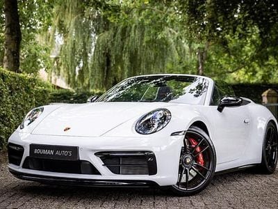 Porsche 911 Carrera GTS
