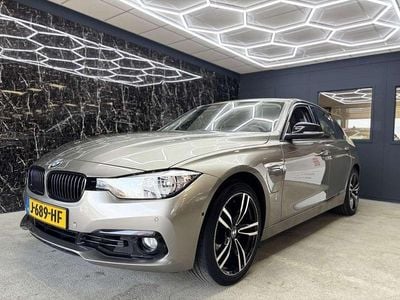 BMW 330e