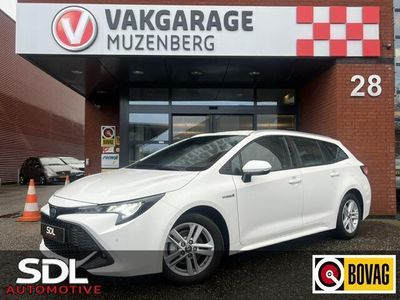 tweedehands Toyota Corolla Touring Sports 1.8 Hybrid Dynamic // NAVI // CLIMA