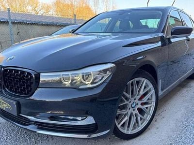 Zwart Gebruikt 2016 BMW 730 Sedan | € 29.990