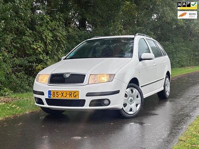 Wit Gebruikt 2007 Skoda Fabia Stationwagen | € 1.750 (Eerlijke prijs)
