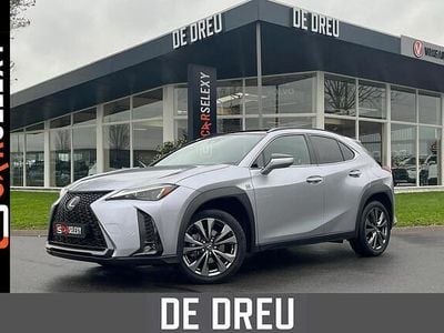 Zilver Gebruikt 2024 Lexus UX 250h Sport Line SUV | € 38.995 (Eerlijke prijs)