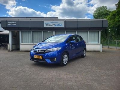 Blauw Gebruikt 2016 Honda Jazz Trend Hatchback | € 12.950 (Eerlijke prijs)