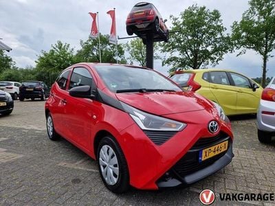 tweedehands Toyota Aygo 1.0 VVT-i x-fun