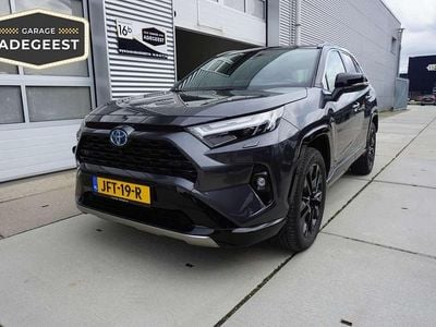 Grijs Gebruikt 2025 Toyota RAV4 Hybrid Plus SUV | € 49.950 (Eerlijke prijs)