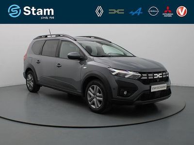 Grijs Gebruikt 2024 Dacia Jogger Expression MPV | € 20.790 (Eerlijke prijs)