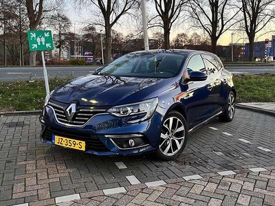 Blauw Occasion 2016 Renault Mégane IV Bose Edition Hatchback | € 9.950 (Iets duurder)