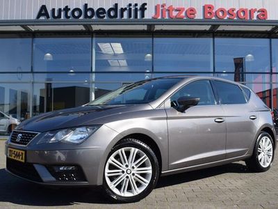 Occasion Seat Leon XCELLENCE 127 PK (93 kW) 2017 Grijs Hatchback