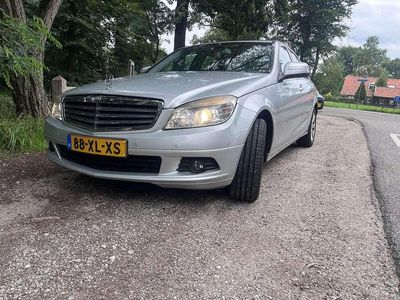 Mercedes C200