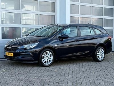 Blauw Gebruikt 2018 Opel Astra Business Stationwagen | € 8.945 (Eerlijke prijs)