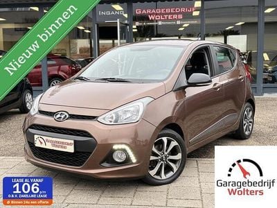 Bruin Gebruikt 2015 Hyundai i10 Premium Hatchback | € 6.450 (Eerlijke prijs)