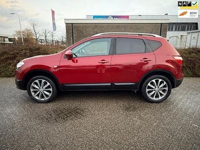Rood Gebruikt 2010 Nissan Qashqai Tekna SUV | € 7.500 (Eerlijke prijs)