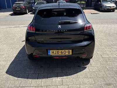 Zwart Gebruikt 2021 Peugeot 208 Active Hatchback | € 15.000 (Goede deal)