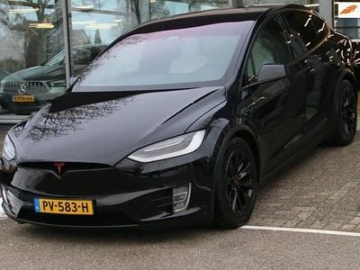 Zwart Occasion 2017 Tesla Model X SUV | € 33.995 (Iets duurder)